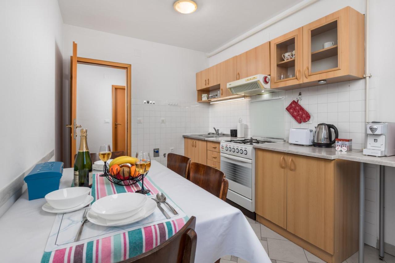 Ferienwohnung Apartman Iris 2 -Rijeka Exterior foto